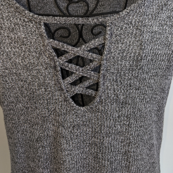 LIGHTWEIGHT GREY DRESS WITH CORSET STRAP DETAIL - Picture 4 of 5